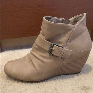 Women’s Wedge Boot